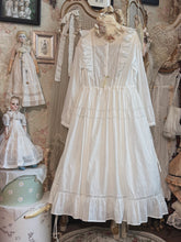Load image into Gallery viewer, [Le Beau Temps Pre-order] Loire Valley Off-white Cotton One-piece
