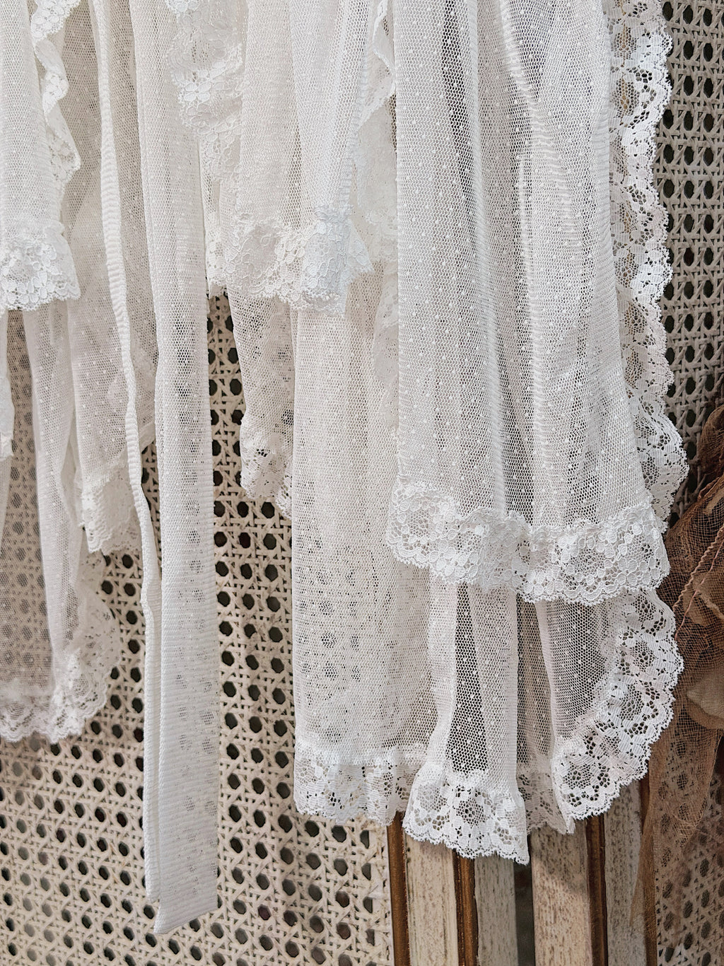Loire Valley Off-white Cotton Apron