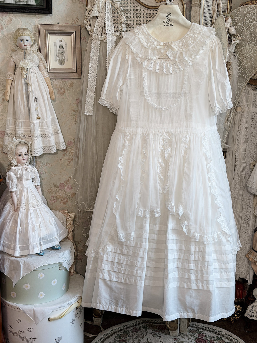 Loire Valley Off-white Cotton Collar