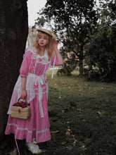 Load image into Gallery viewer, [Le Beau Temps Pre-order] Loire Valley Red Checks Cotton One-piece
