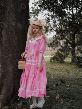 Load image into Gallery viewer, [Le Beau Temps Pre-order] Loire Valley Red Checks Cotton One-piece
