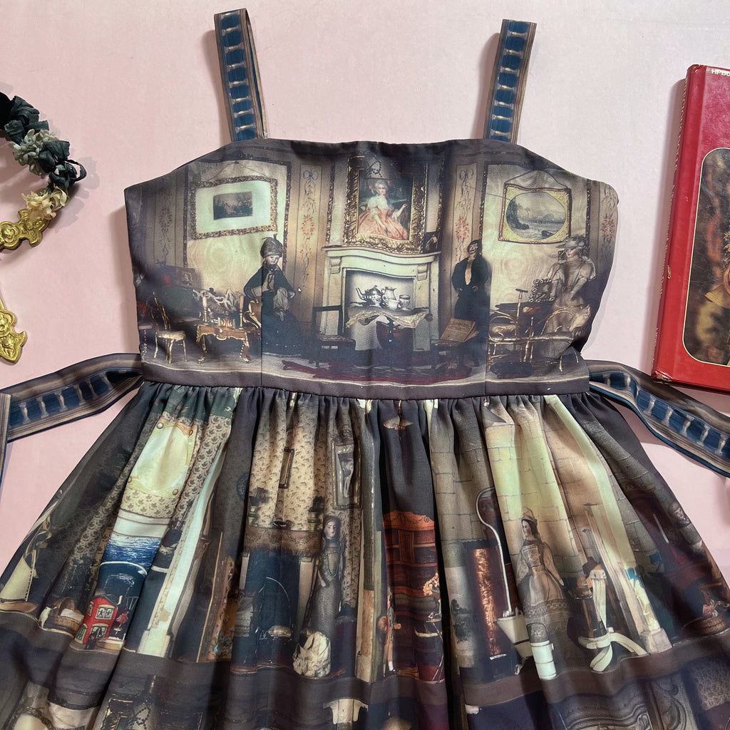 Antique Doll House JSK