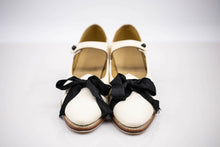 Load image into Gallery viewer, [Kitten&#39;s Ankles Pre-order] Edwardian Era Antique-style Mary Jane
