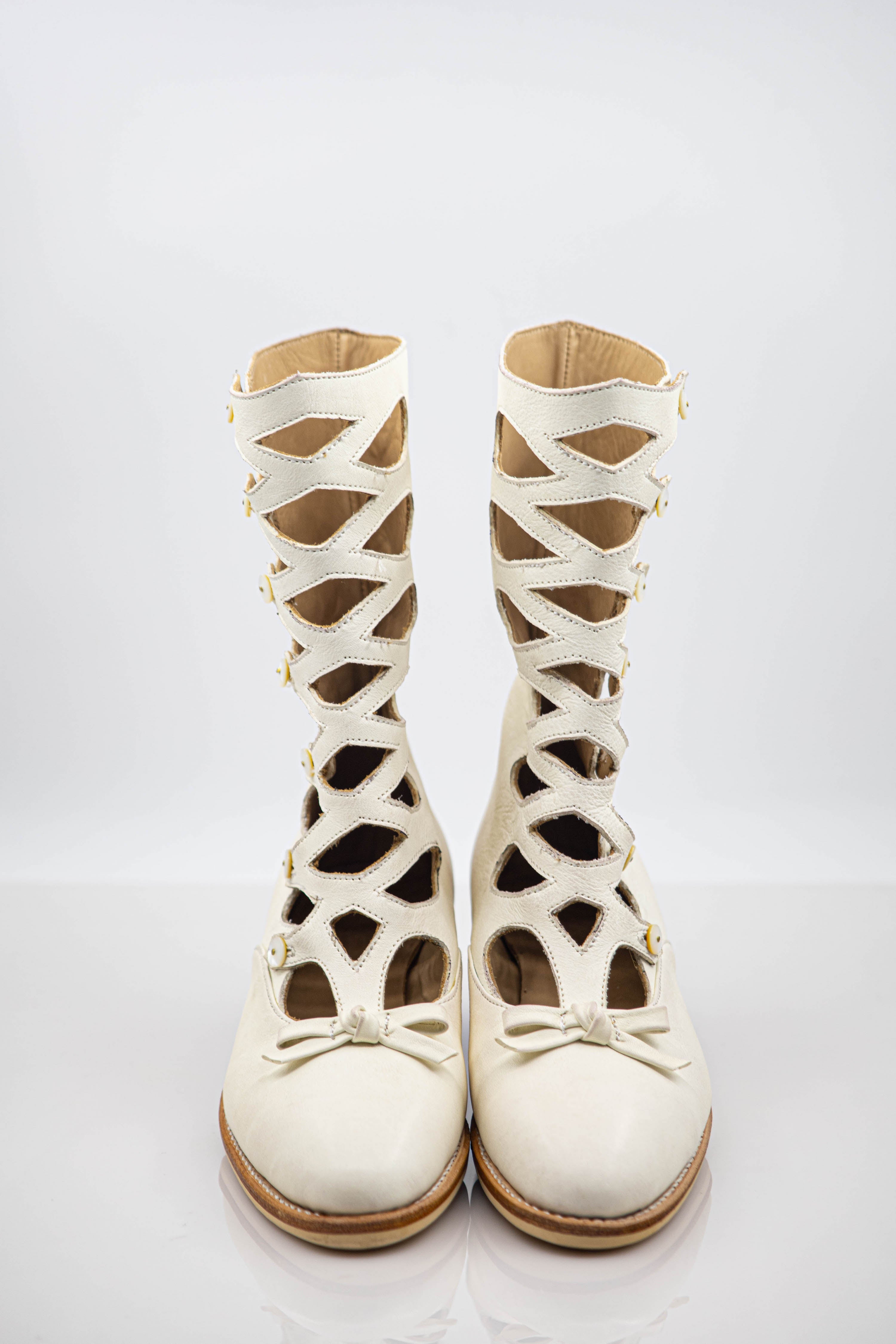 [Pre-order] Antique Victorian-inspired style Boots [Limited Edition]