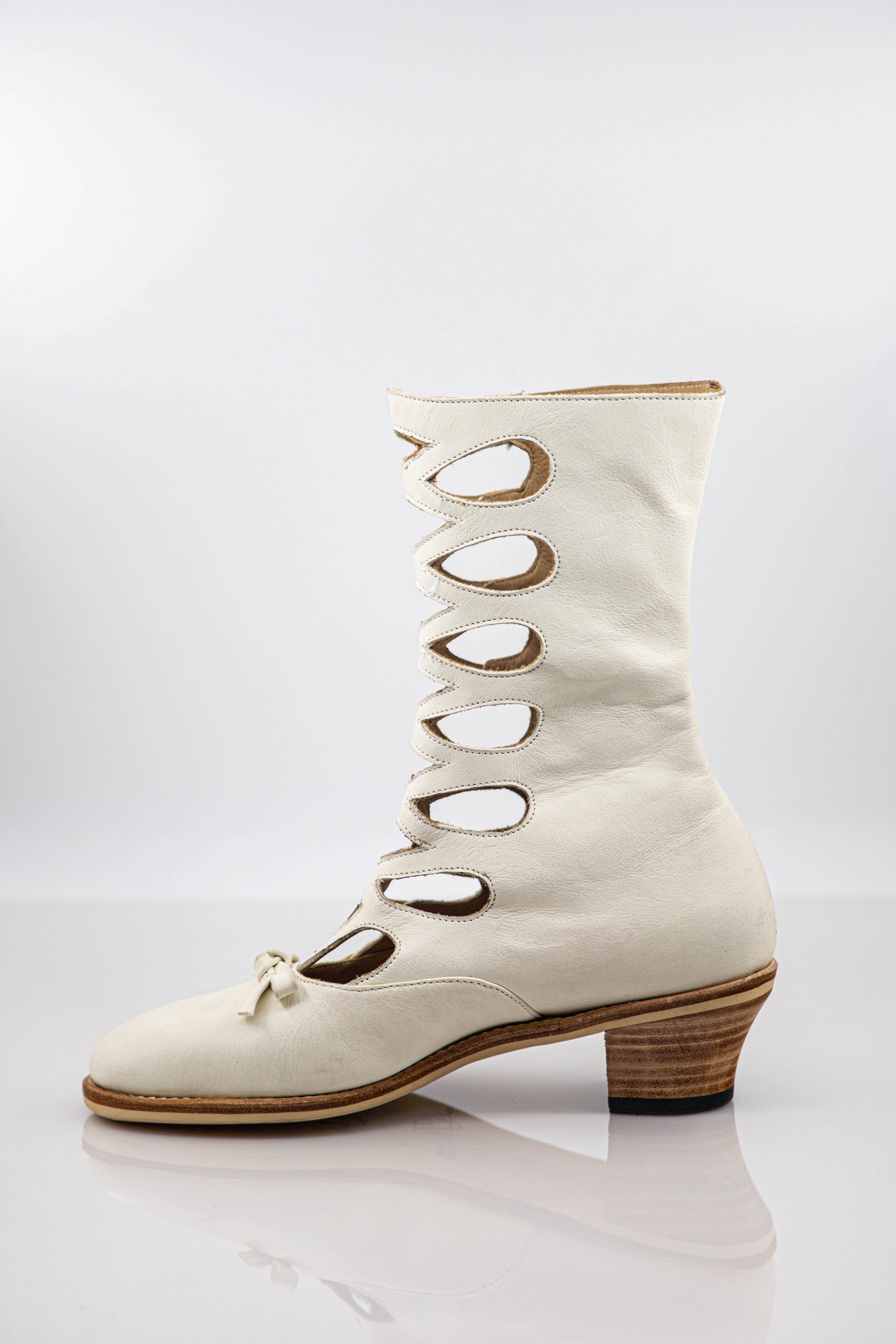[Pre-order] Antique Victorian-inspired style Boots [Limited Edition]
