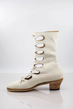 Load image into Gallery viewer, [Kitten&#39;s Ankles Pre-order] Antique Victorian-inspired style Boots [Limited Edition]
